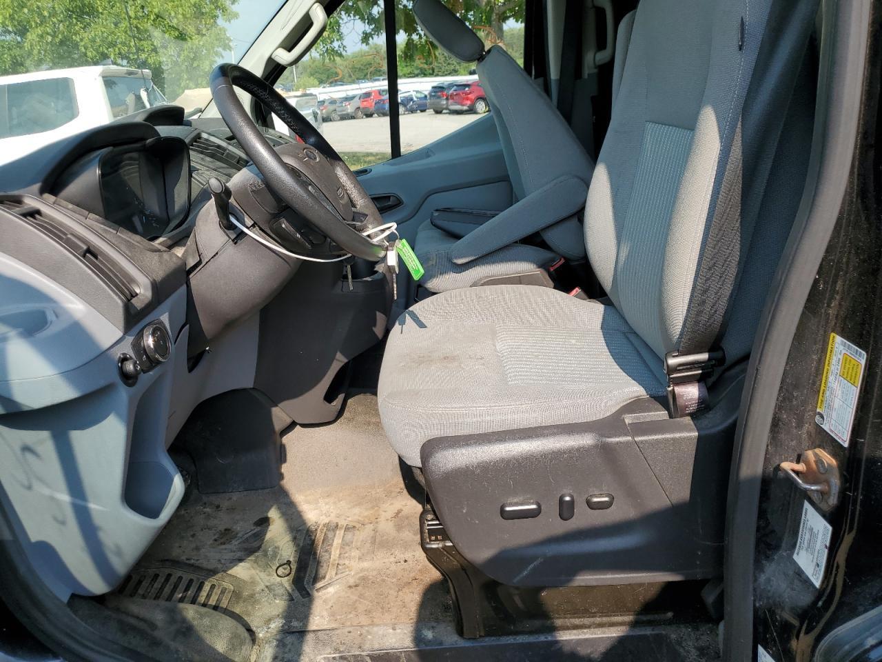 2015 Ford Transit T-150 - Image 7