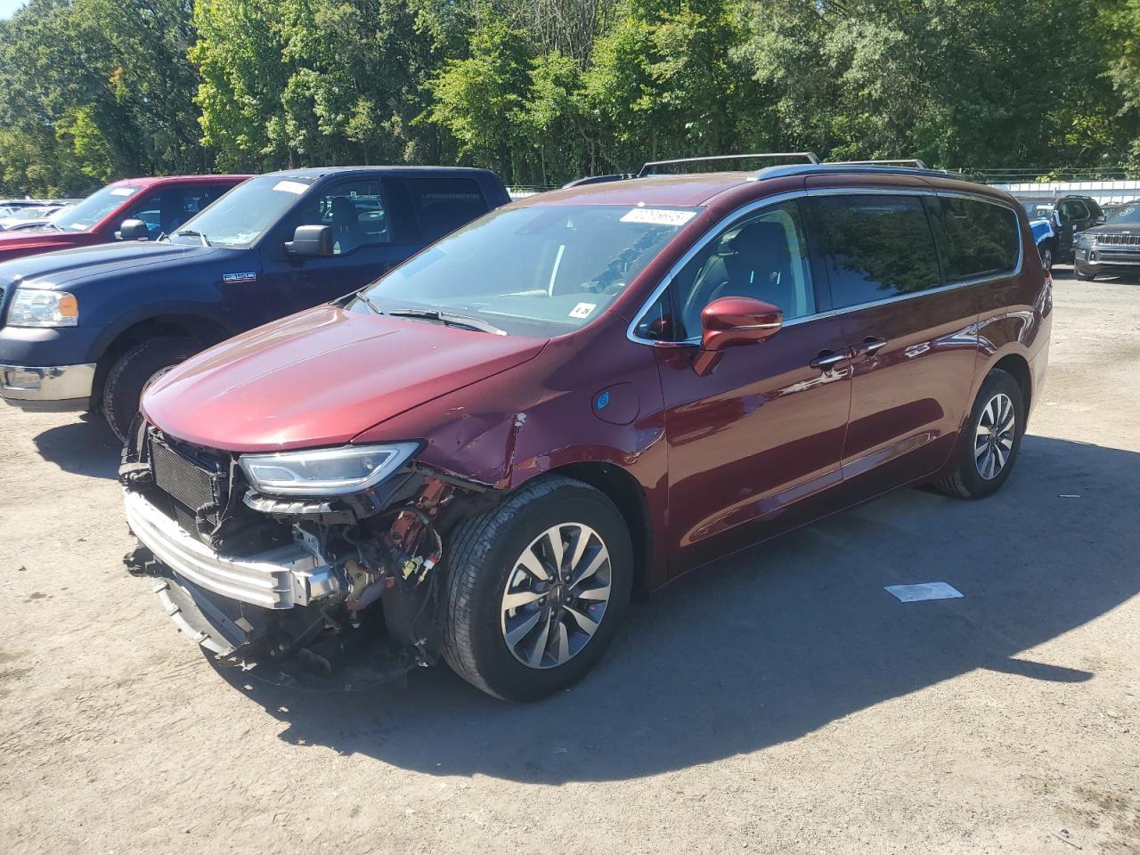 2021 Chrysler Pacifica Hybrid Touring L