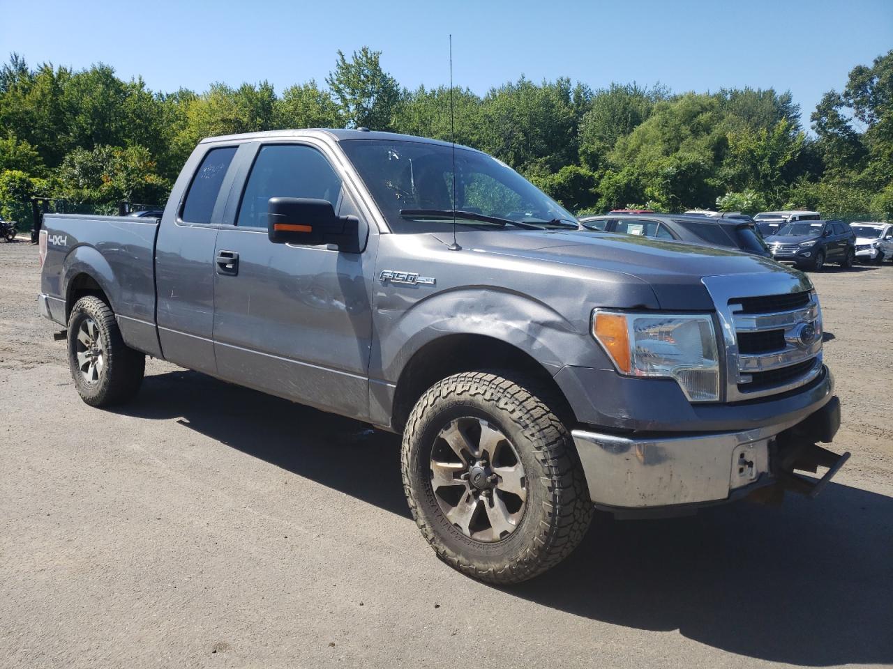 2013 Ford F150 Super Cab - Image 4