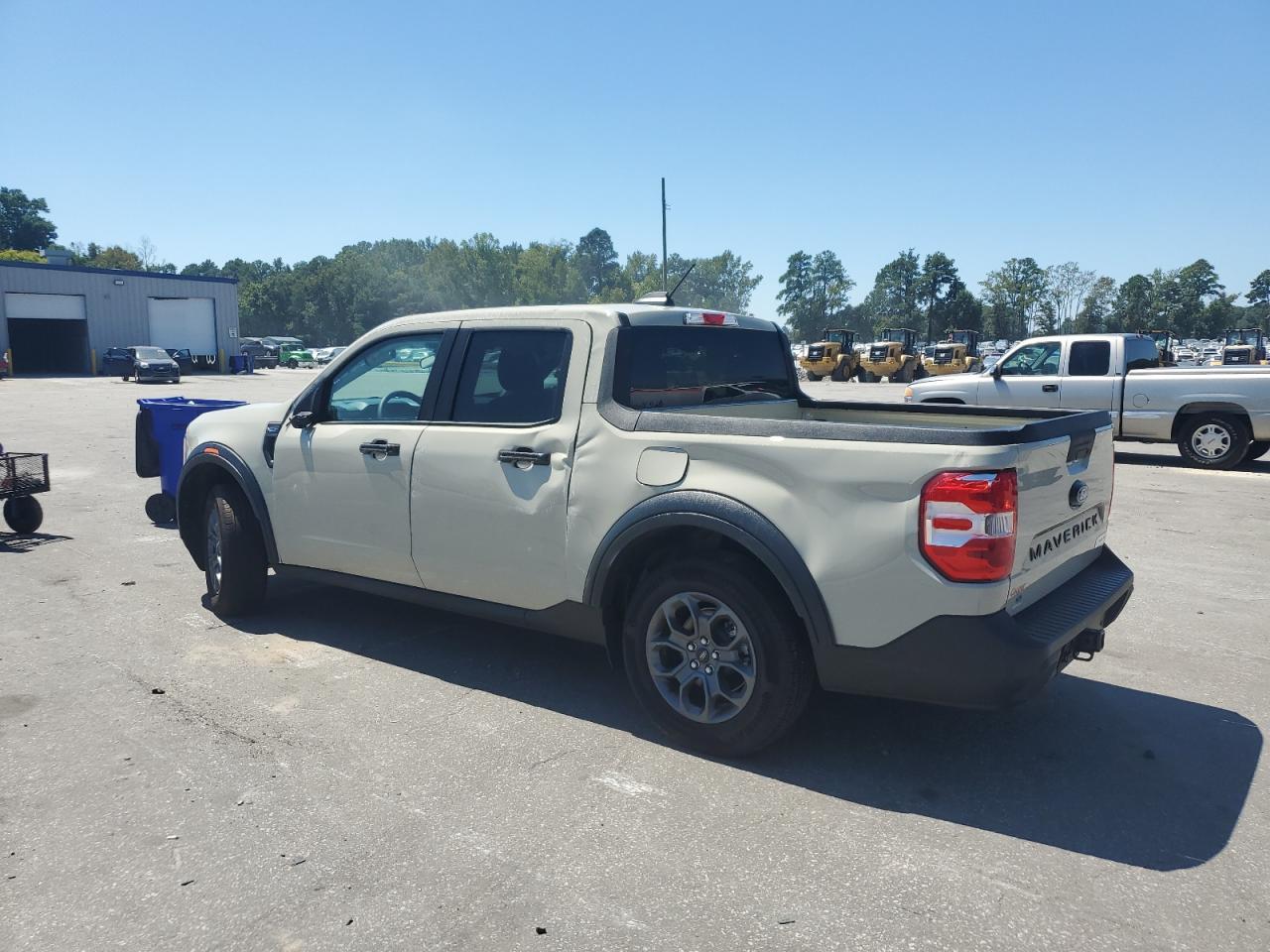 2025 Ford Maverick Xlt - Image 2