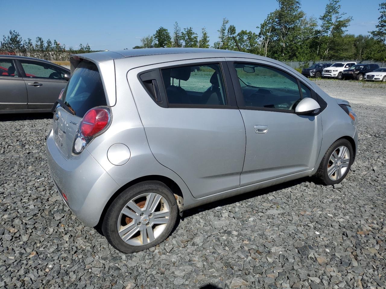 2015 Chevrolet Spark 1Lt - Фото 3