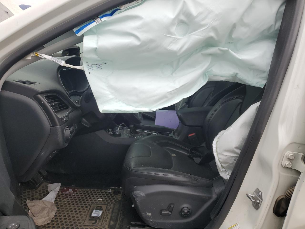 2019 Jeep Cherokee Trailhawk - Фото 7