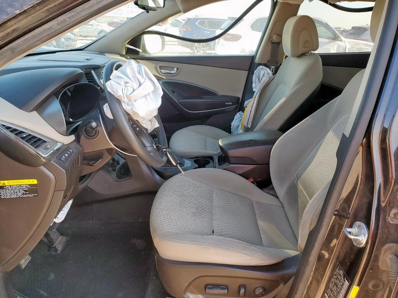 2017 Hyundai Santa Fe Se - Image 7