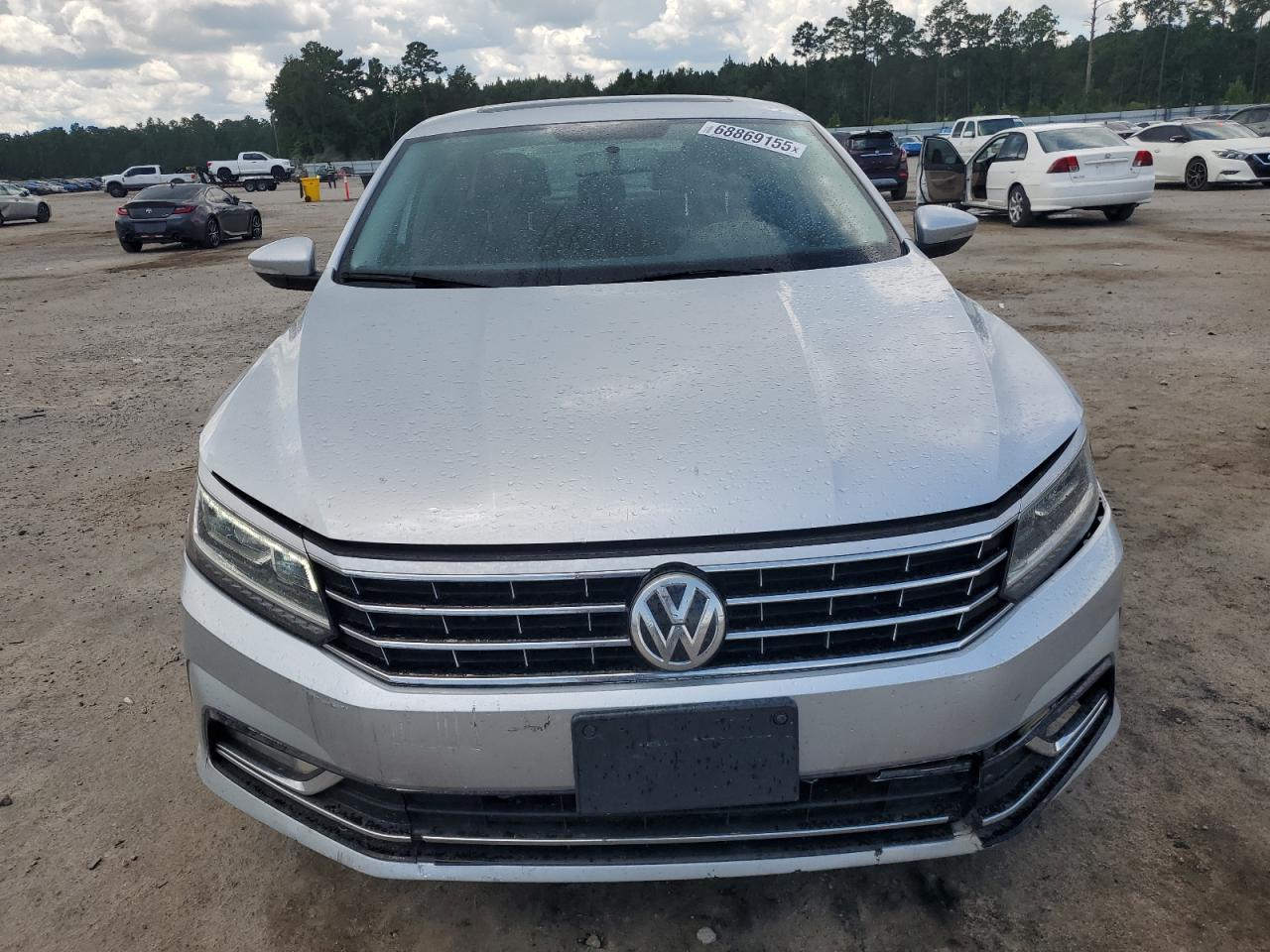 2017 Volkswagen Passat Se - Фото 5