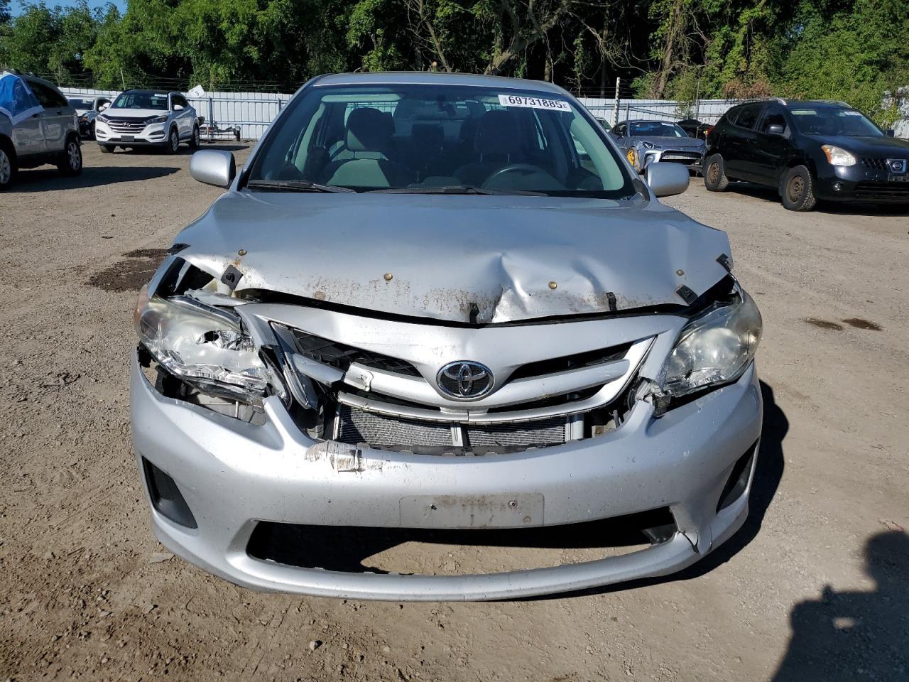 2013 Toyota Corolla Base - Фото 5