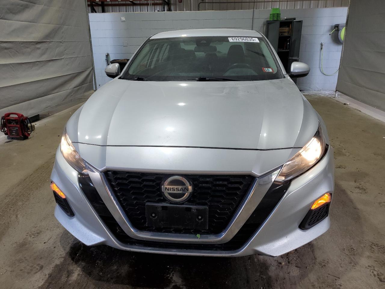 2021 Nissan Altima S - Фото 5