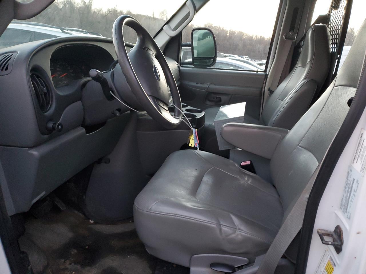 2008 Ford Econoline E350 Super Duty Van - Image 7