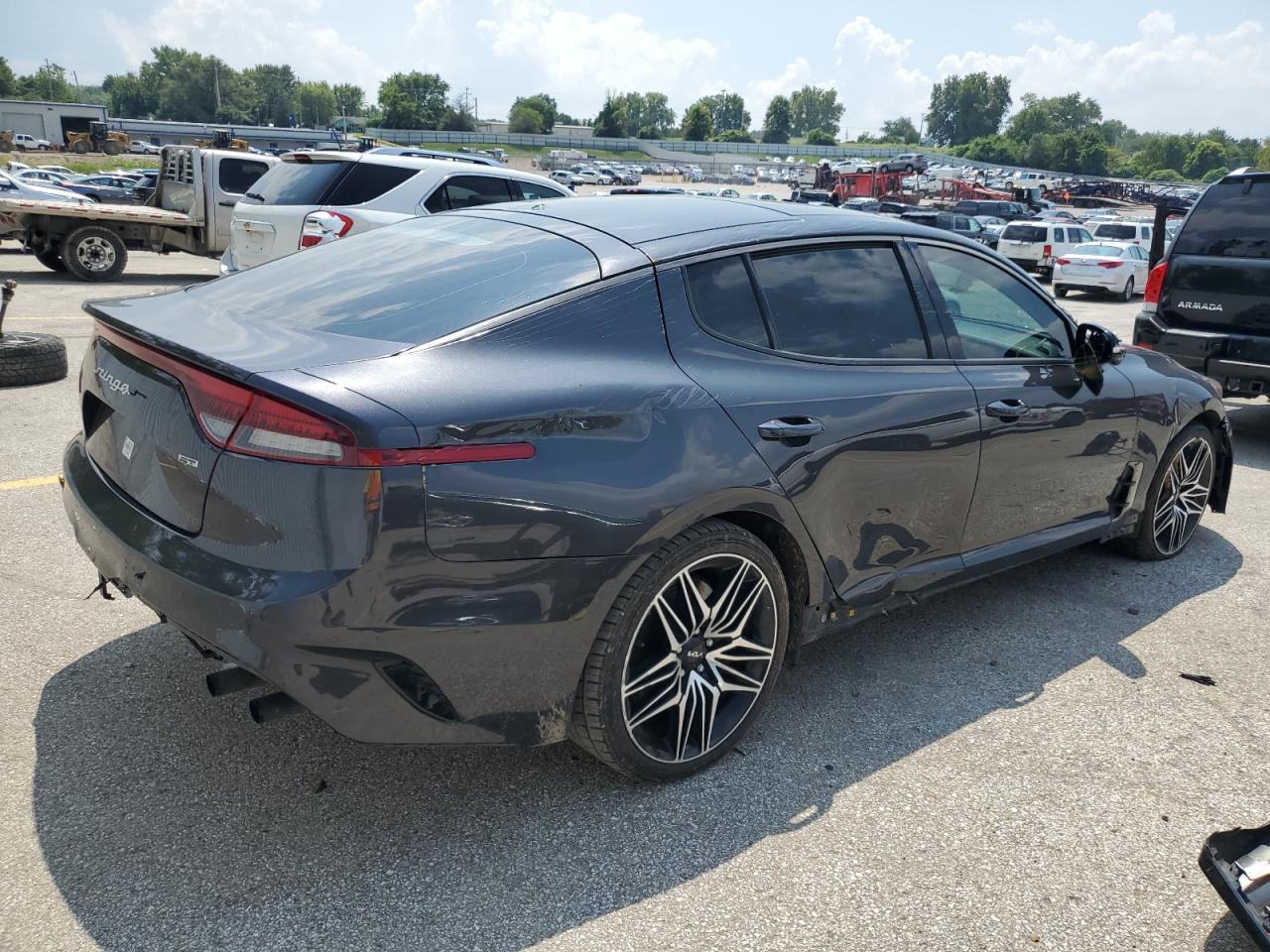 2023 Kia Stinger Gt2 - Фото 3