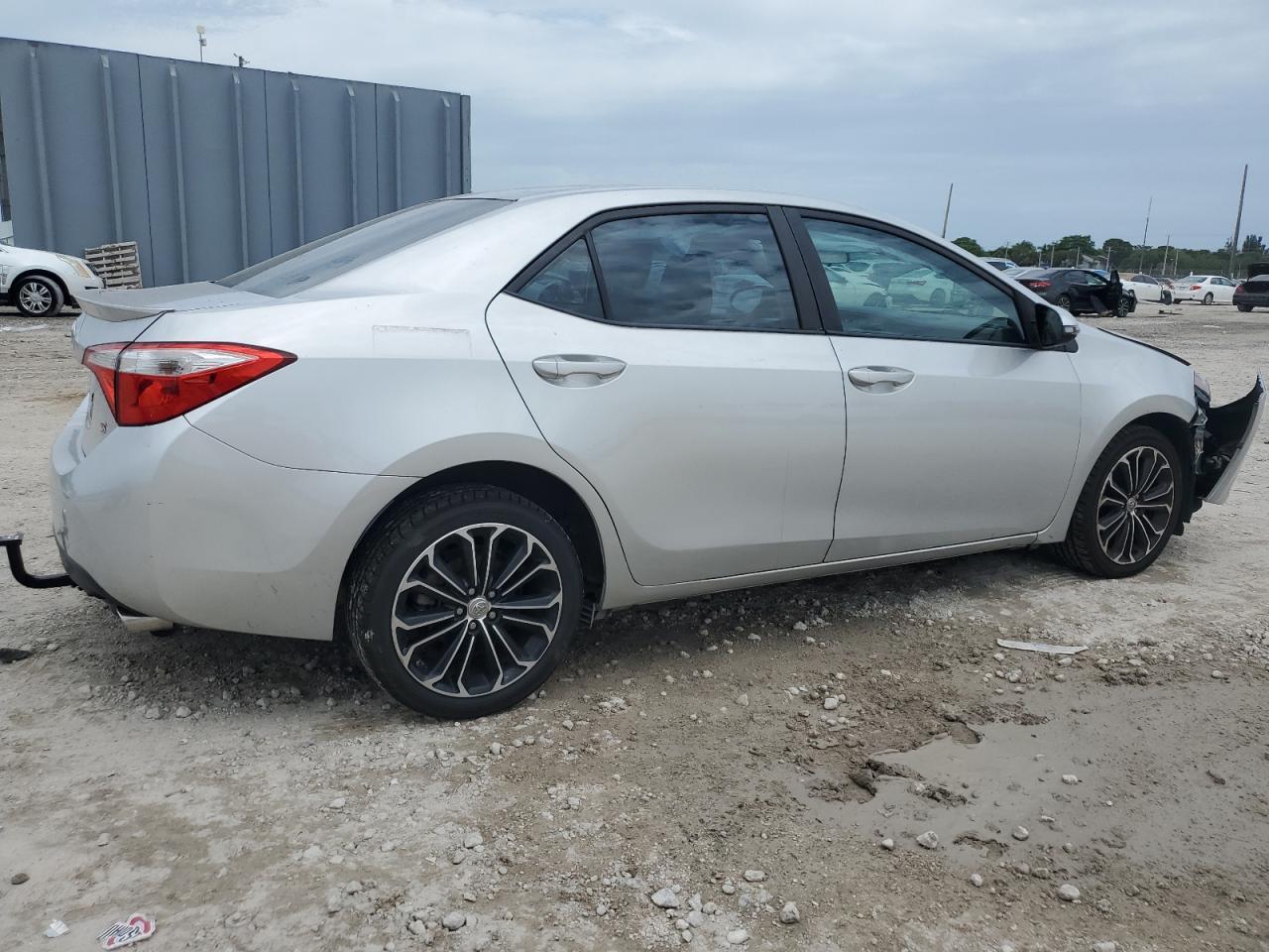 2014 Toyota Corolla L - Image 3