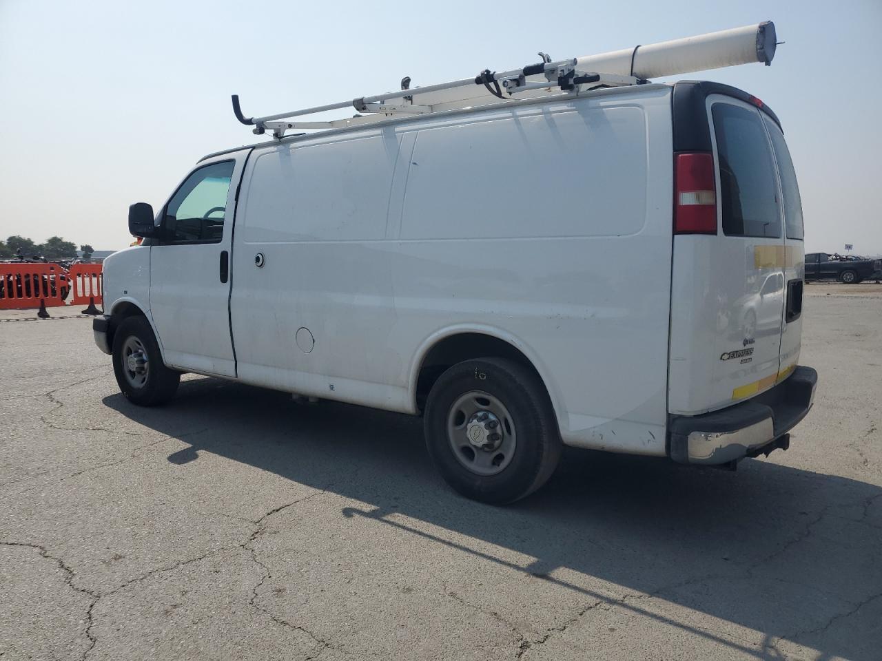 2014 Chevrolet Express G2500 - Cargo Van *** Prior Fleet *** - Image 2