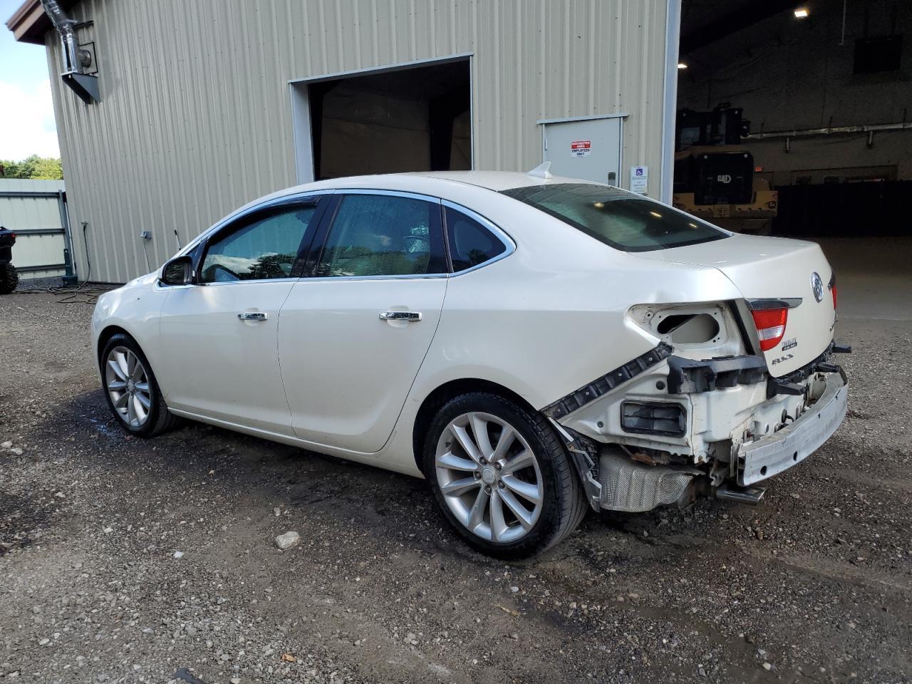 2012 Buick Verano Convenience - Фото 2