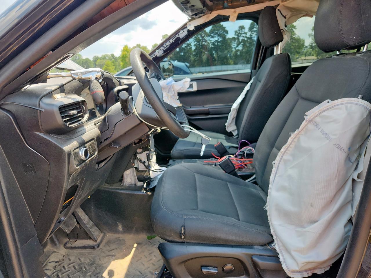 2023 Ford Explorer Police Interceptor - Image 7