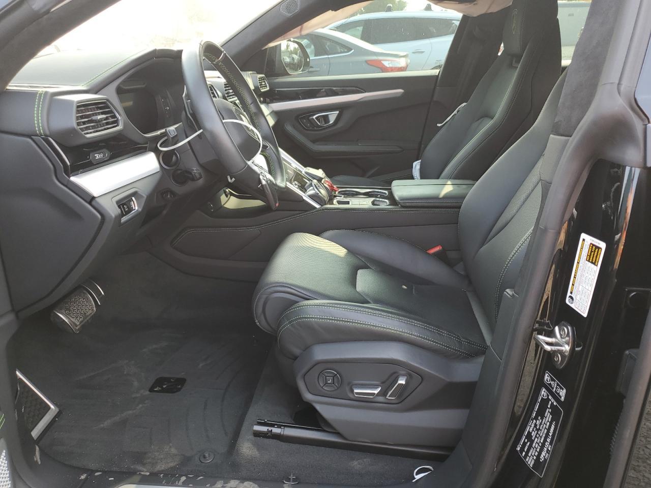 2020 Lamborghini Urus - Image 7