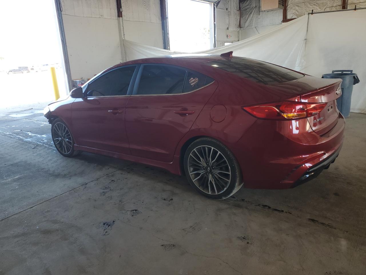 2017 Hyundai Elantra Sport - Фото 2