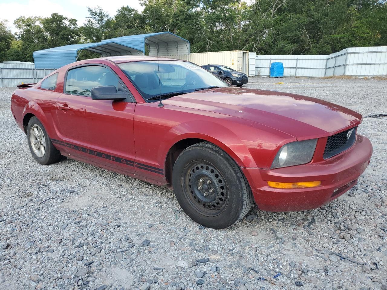 2008 Ford Mustang - Image 4