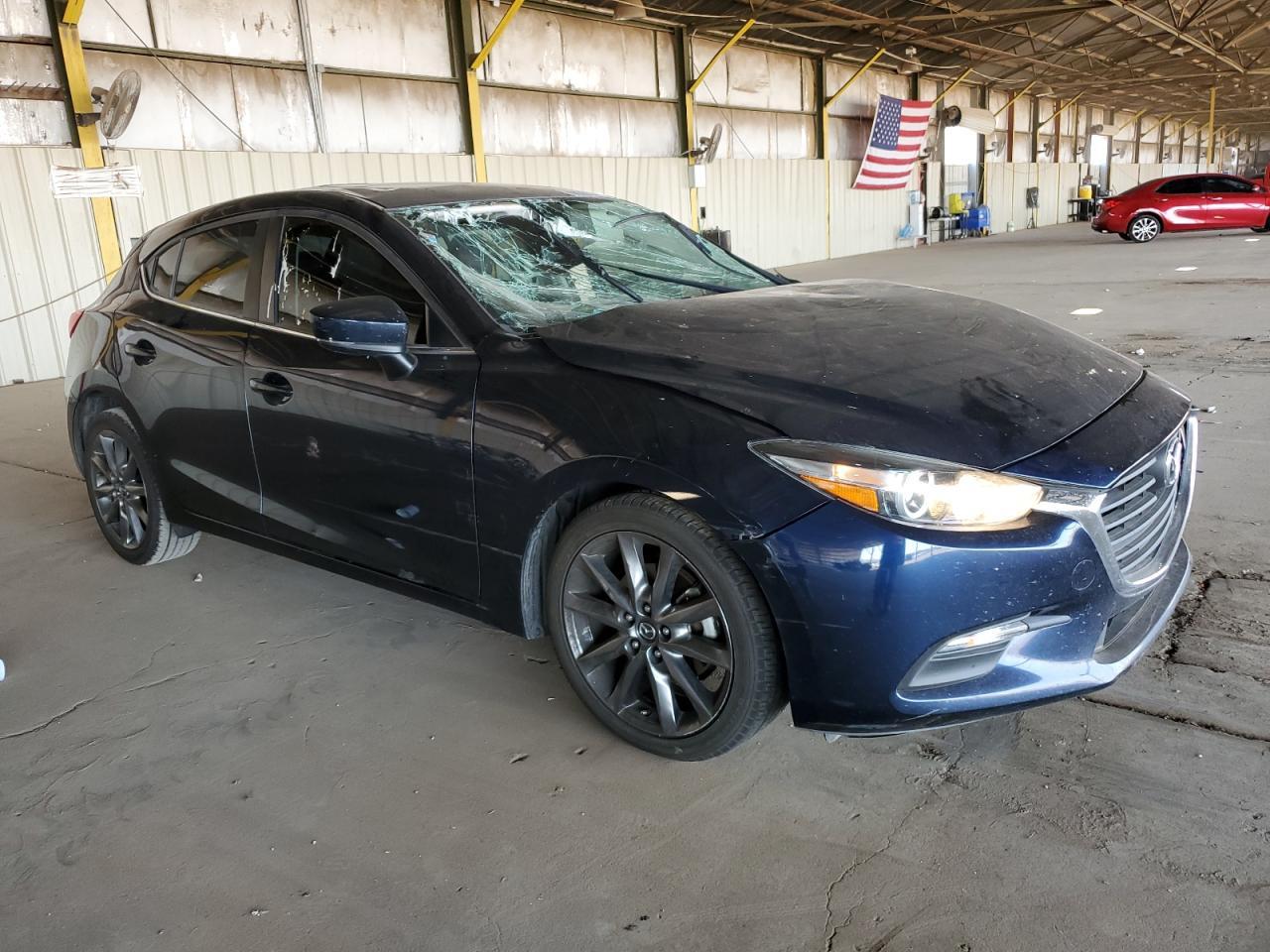 2018 Mazda 3 Touring - Image 4