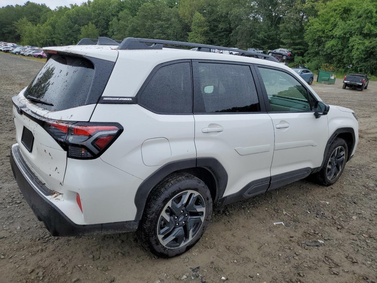 2025 Subaru Forester Limited - Фото 3