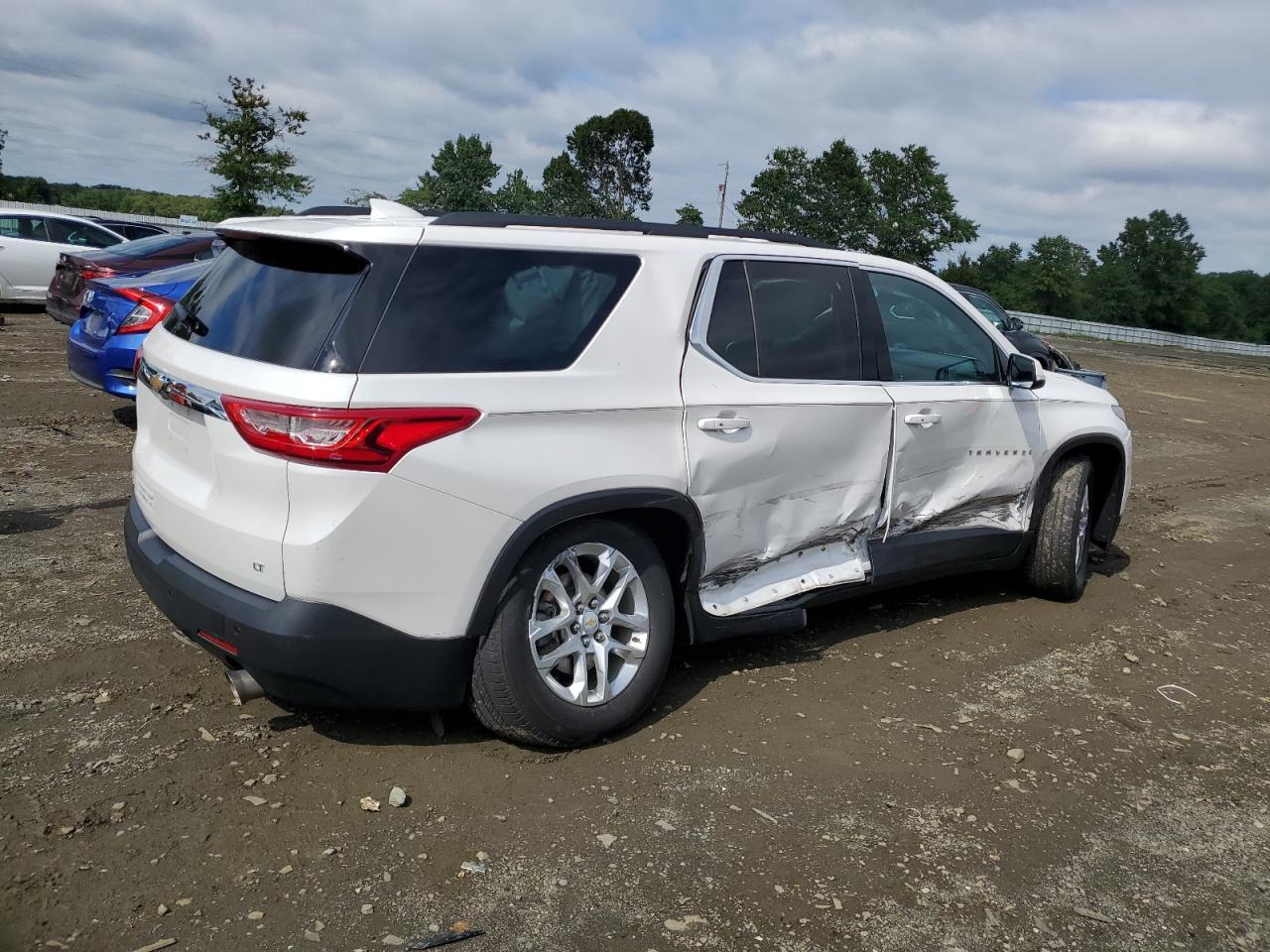 2020 Chevrolet Traverse Lt - Фото 3