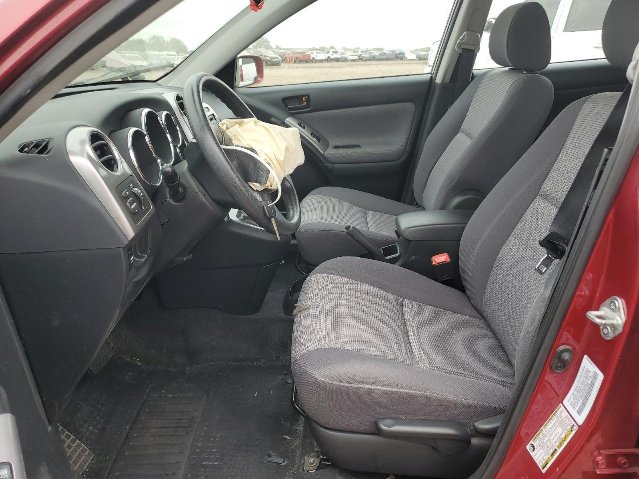 2005 Pontiac Vibe - Image 7