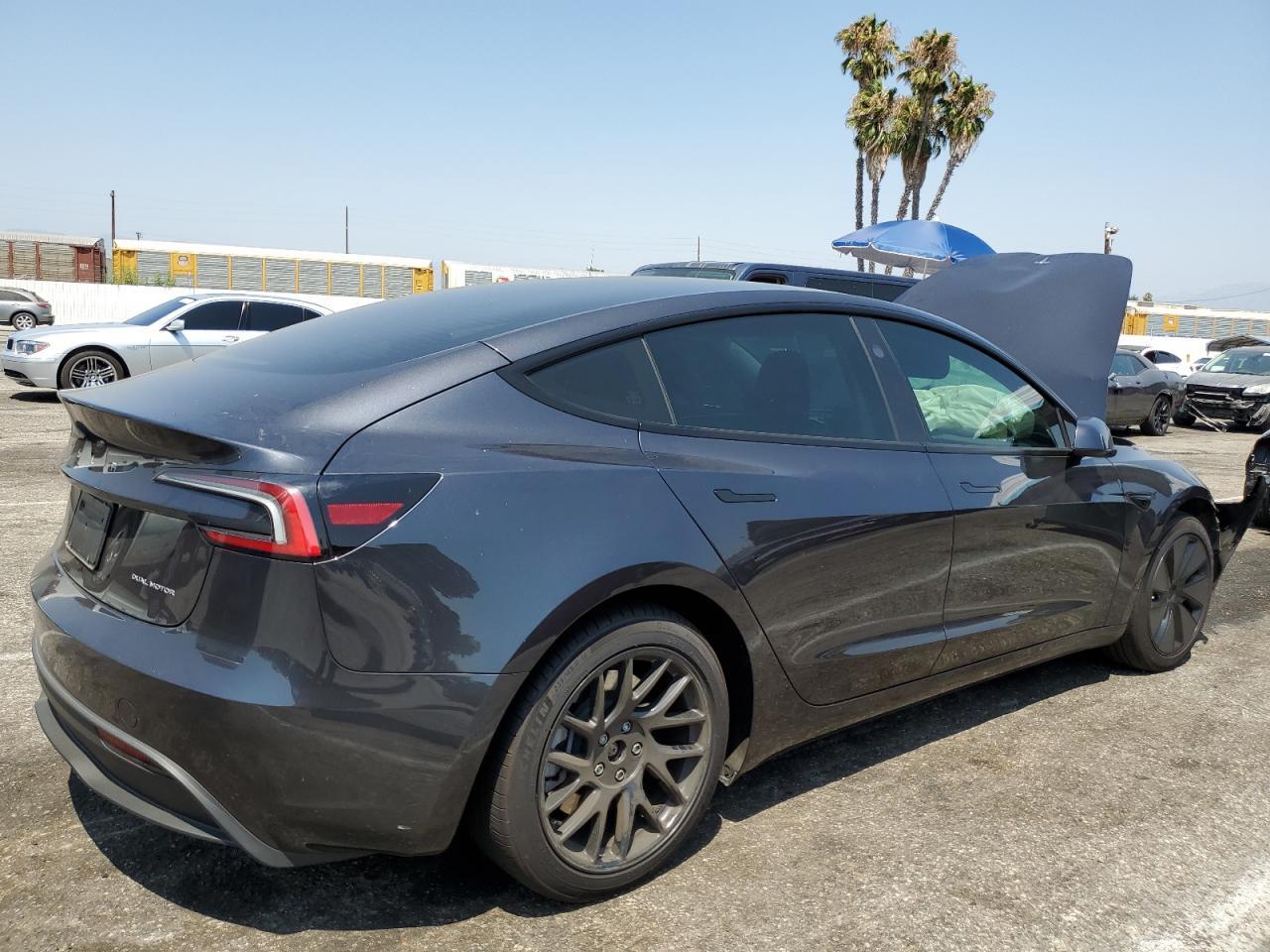 2024 Tesla Model 3 - Image 3