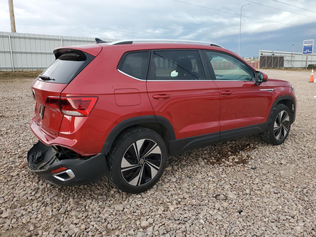 2024 Volkswagen Taos Se - Фото 3