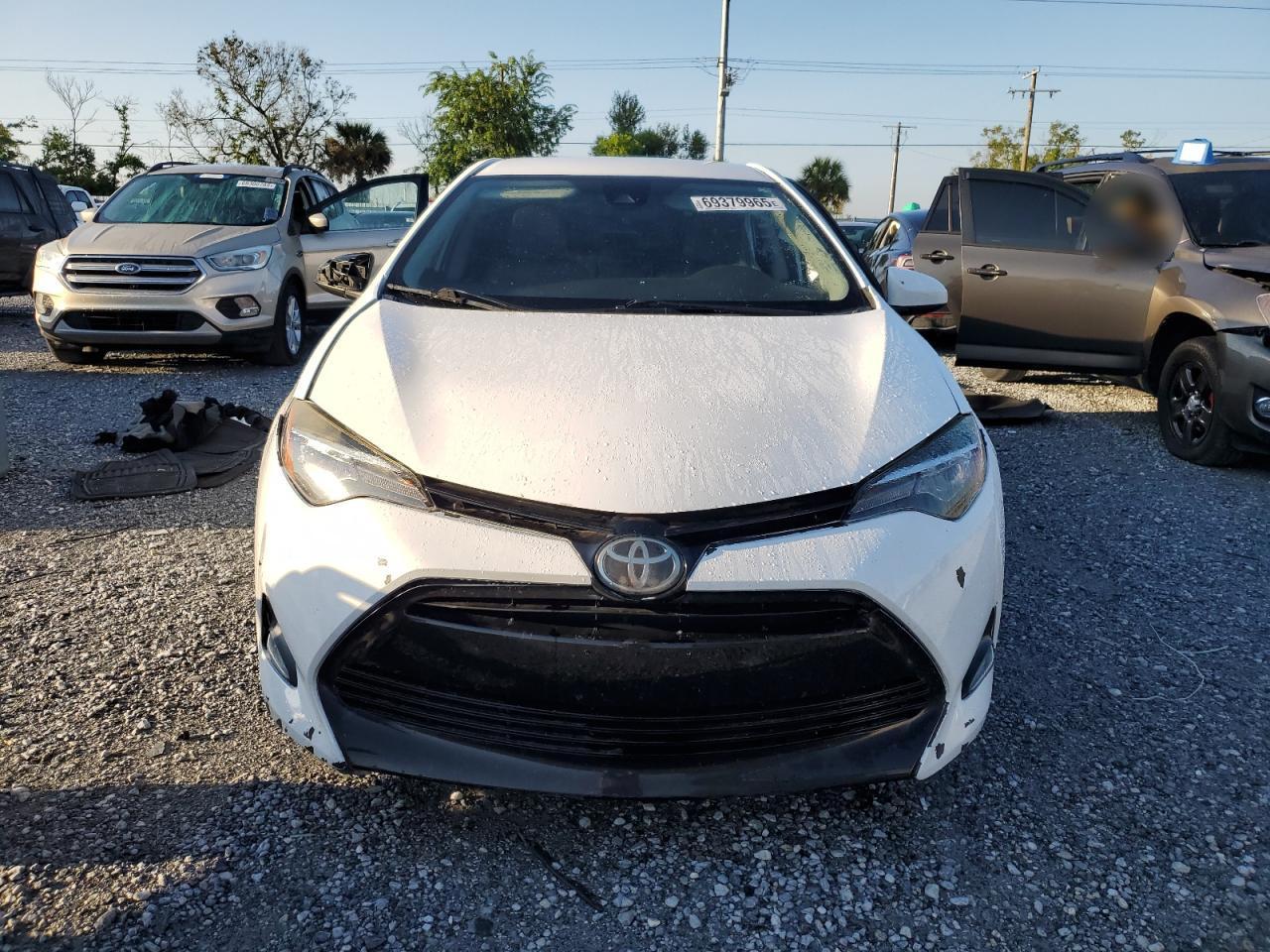 2017 Toyota Corolla L - Image 5