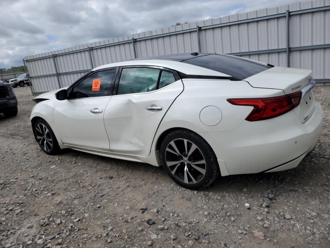 2016 Nissan Maxima 3.5S - Image 2