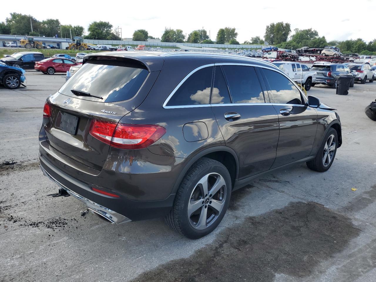 2018 Mercedes-Benz Glc 300 4Matic - Фото 3