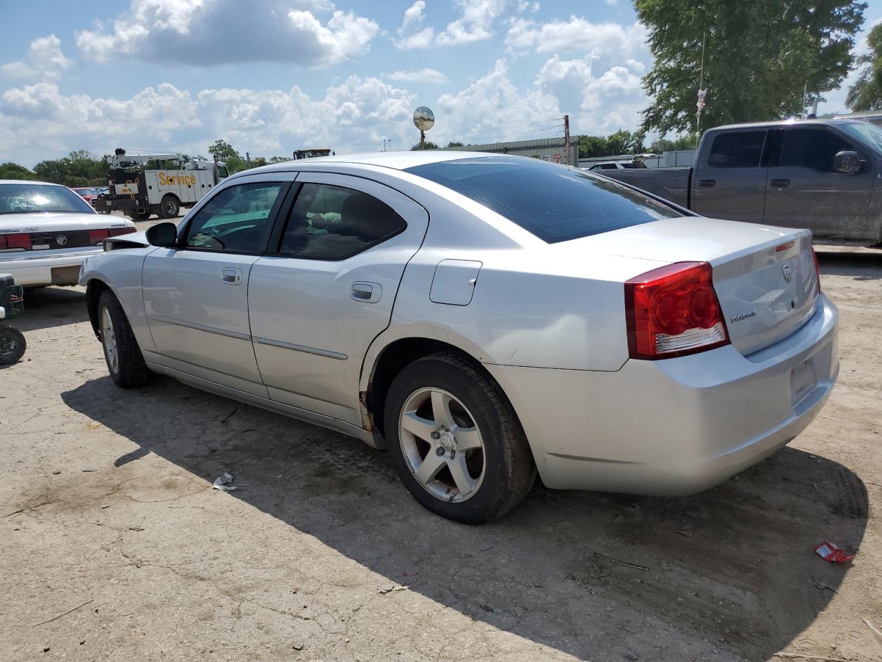 2009 Dodge Charger - Фото 2