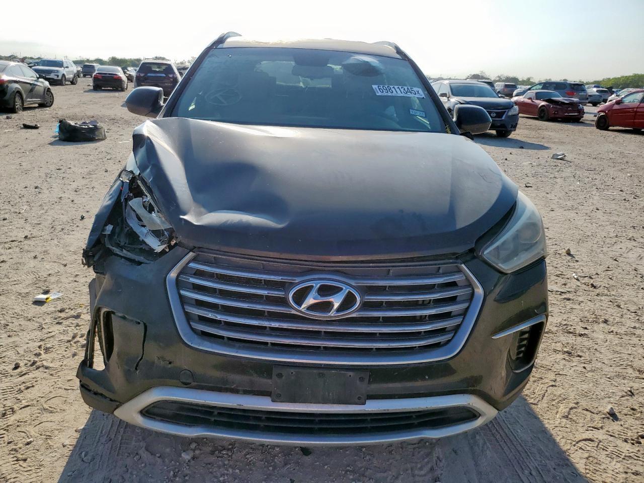 2017 Hyundai Santa Fe Se - Image 5