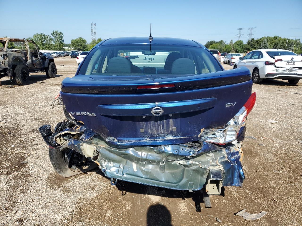 2019 Nissan Versa S - Фото 6