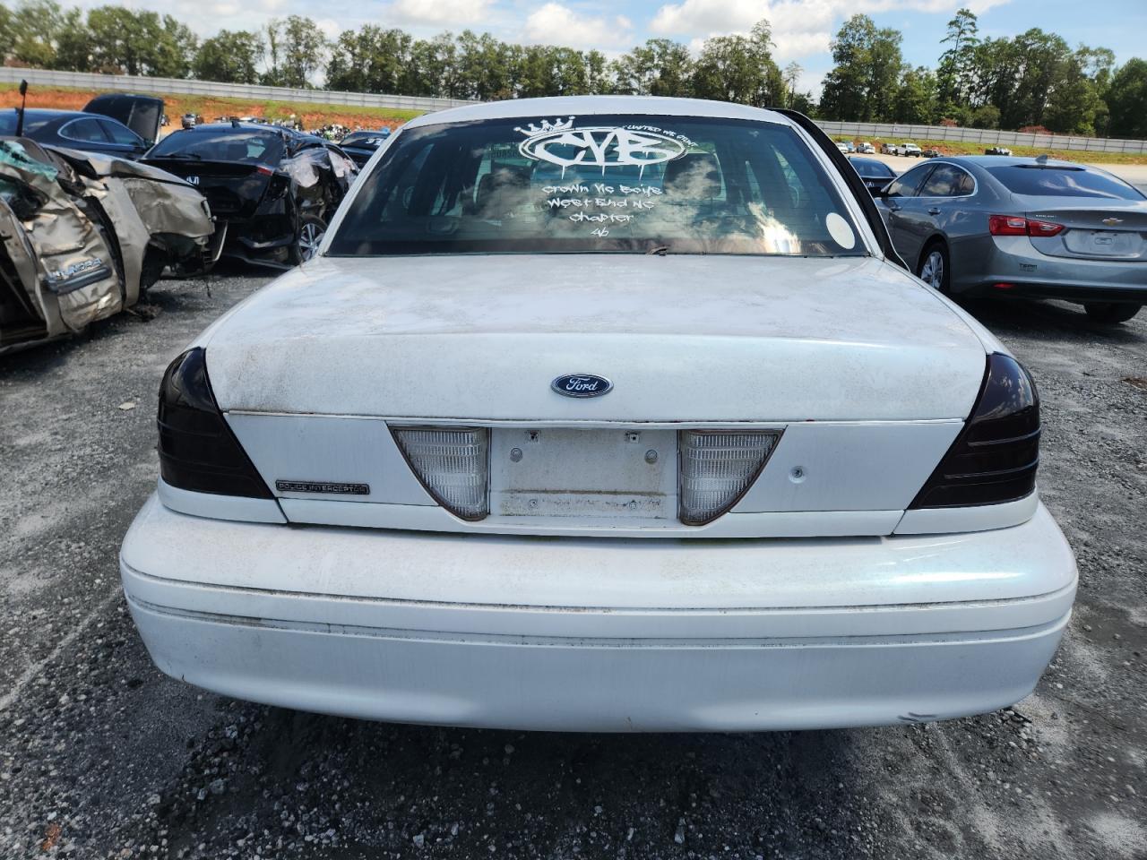 2001 Ford Crown Victoria Police Interceptor - Фото 6