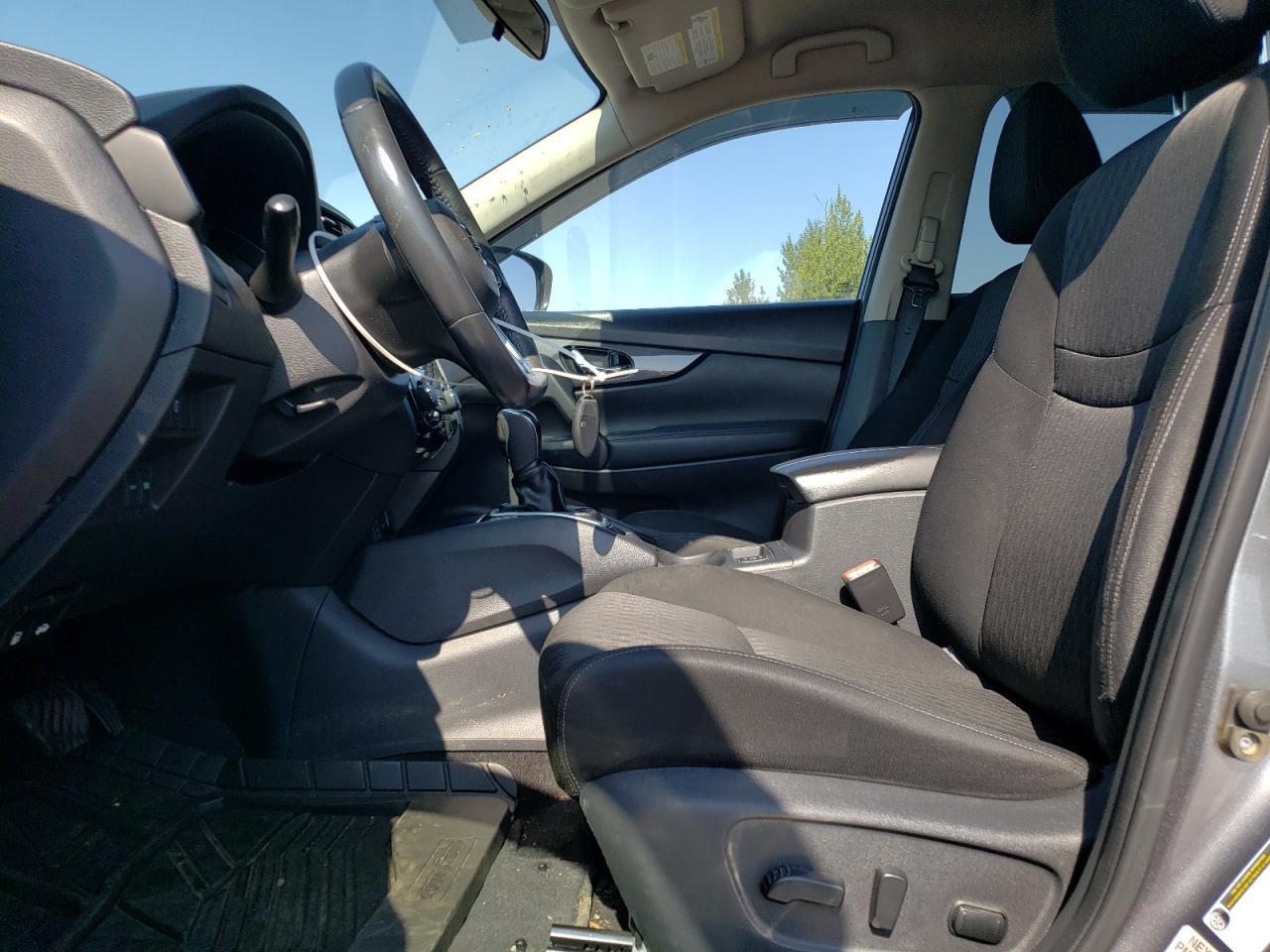 2017 Nissan Rogue S - Image 7