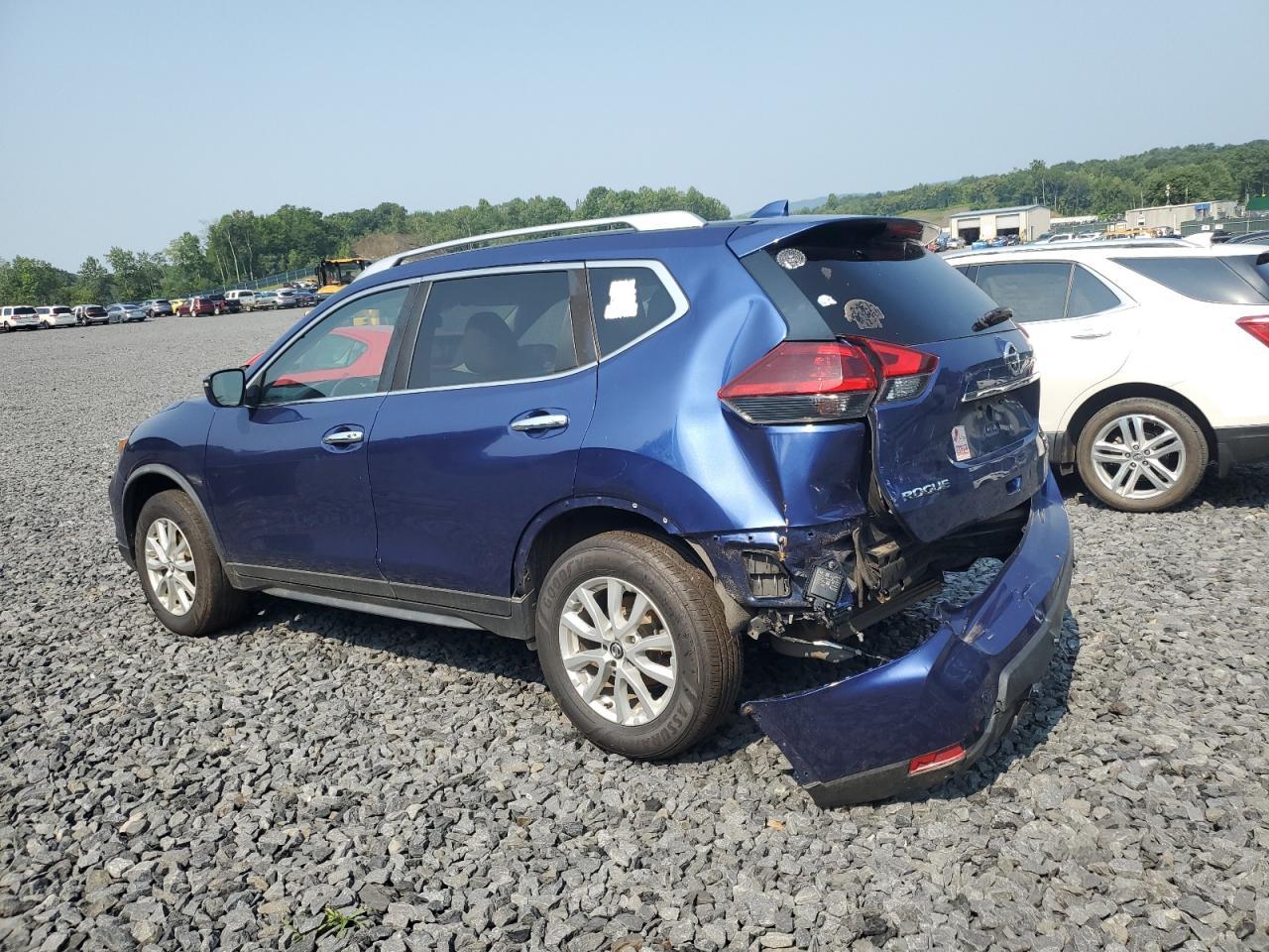 2020 Nissan Rogue S - Фото 2