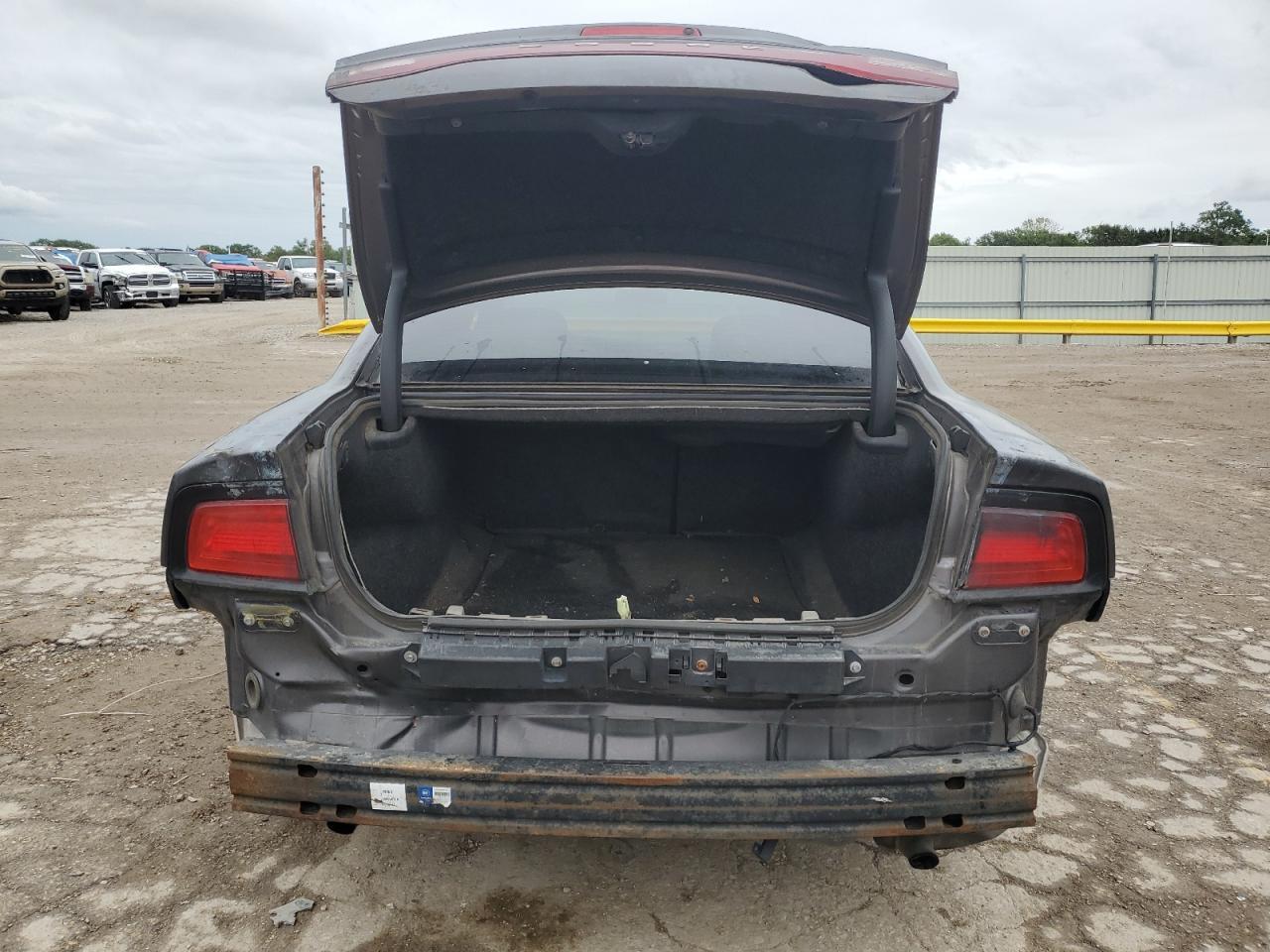 2014 Dodge Charger Se - Image 6