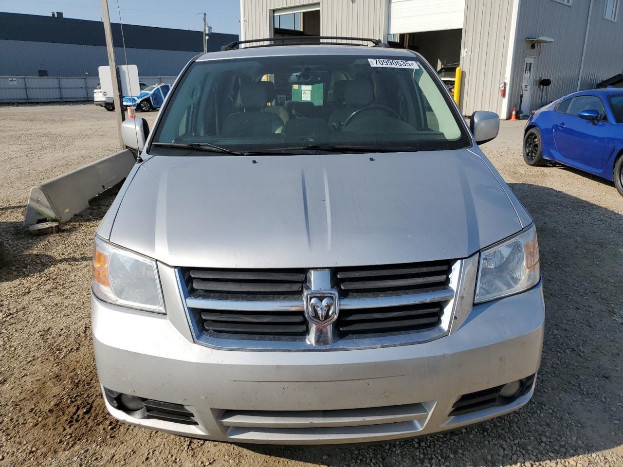 2010 Dodge Grand Caravan Se - Image 5