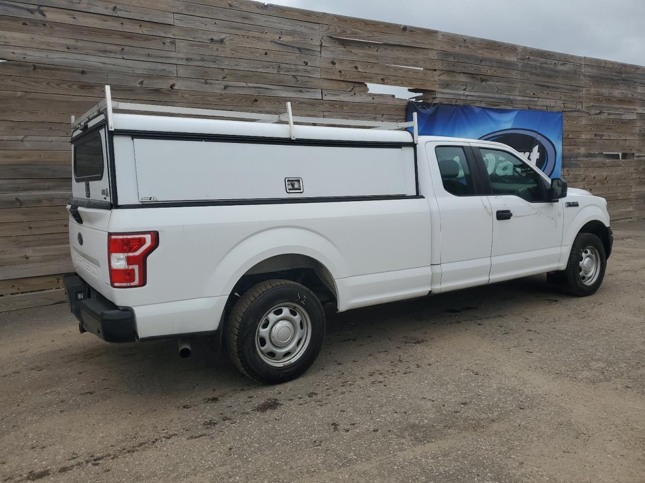 2019 Ford F150 Super Cab - Фото 3