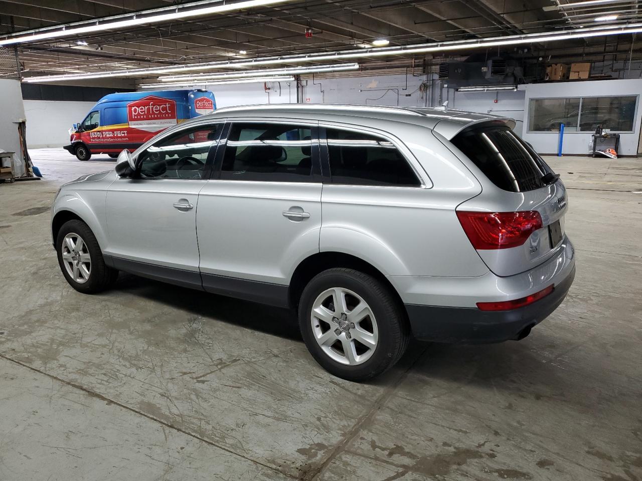 2013 Audi Q7 Premium Plus - Image 2