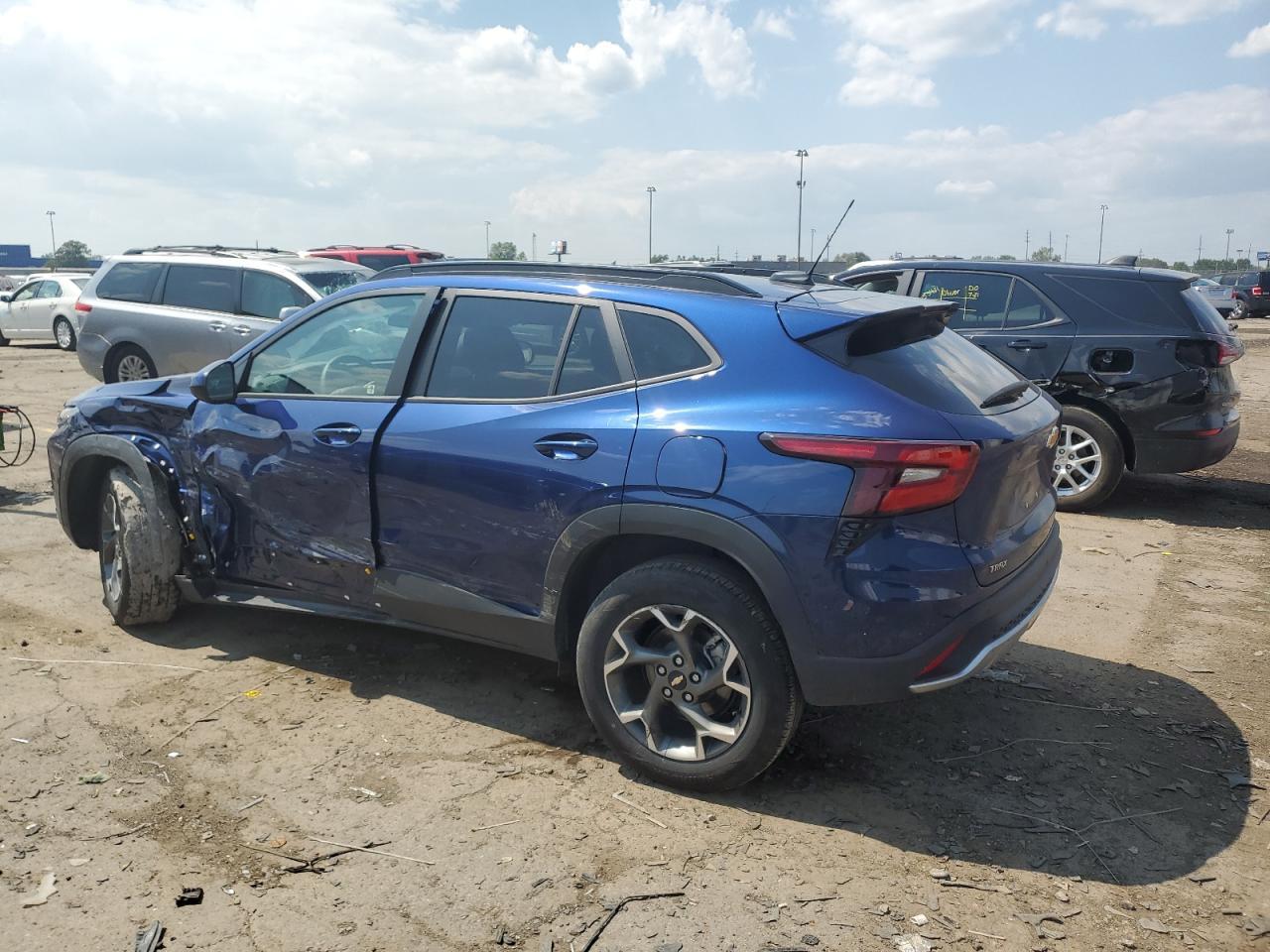 2024 Chevrolet Trax 1Lt - Фото 2