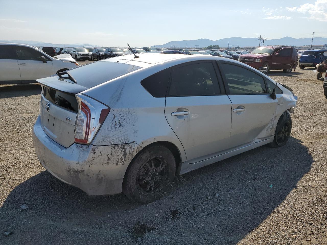 2015 Toyota Prius - Фото 3