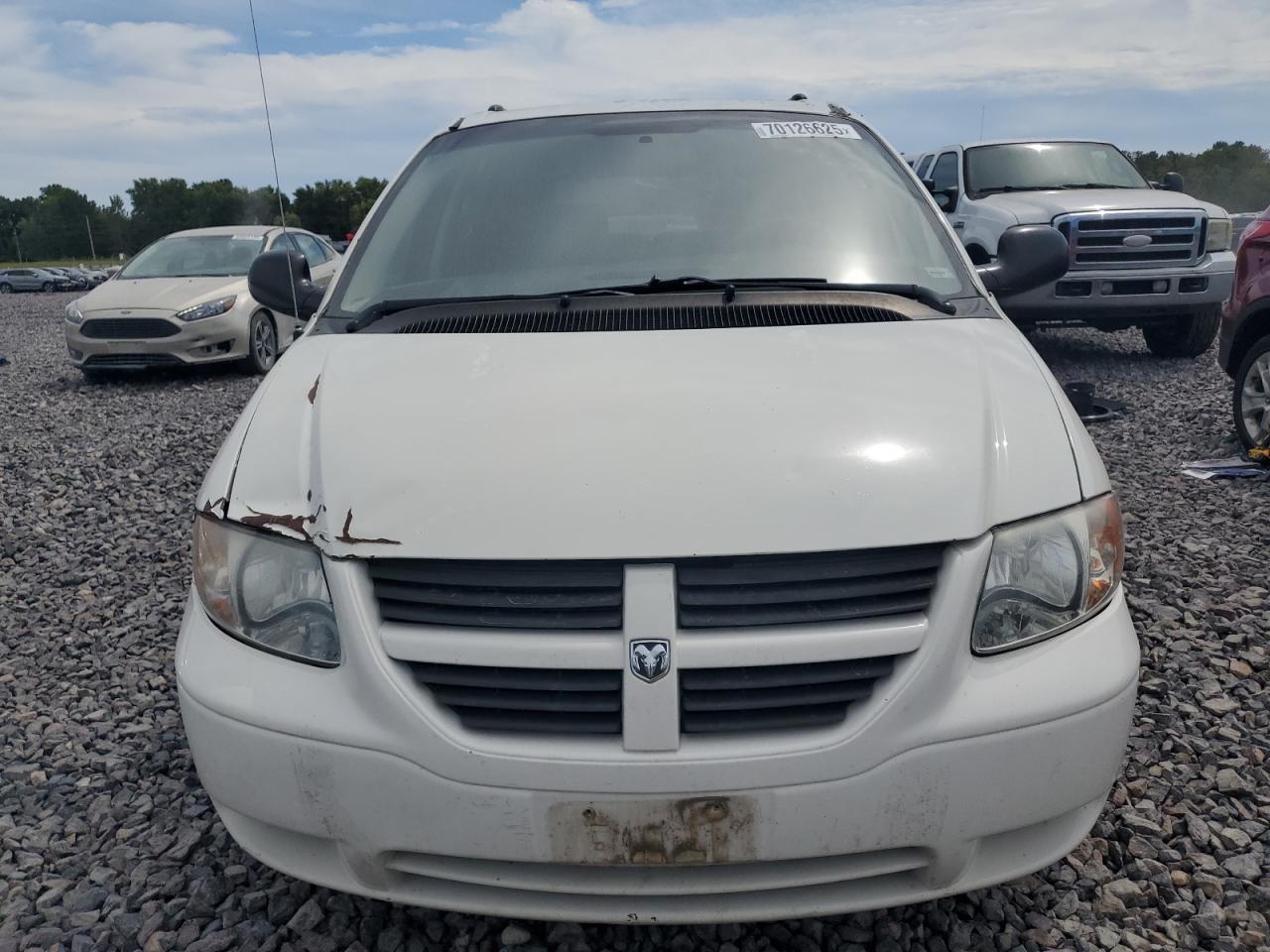 2005 Dodge Caravan Sxt - Image 5