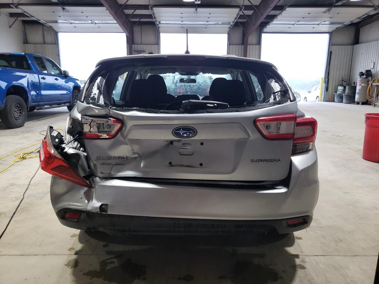 2018 Subaru Impreza - Image 6