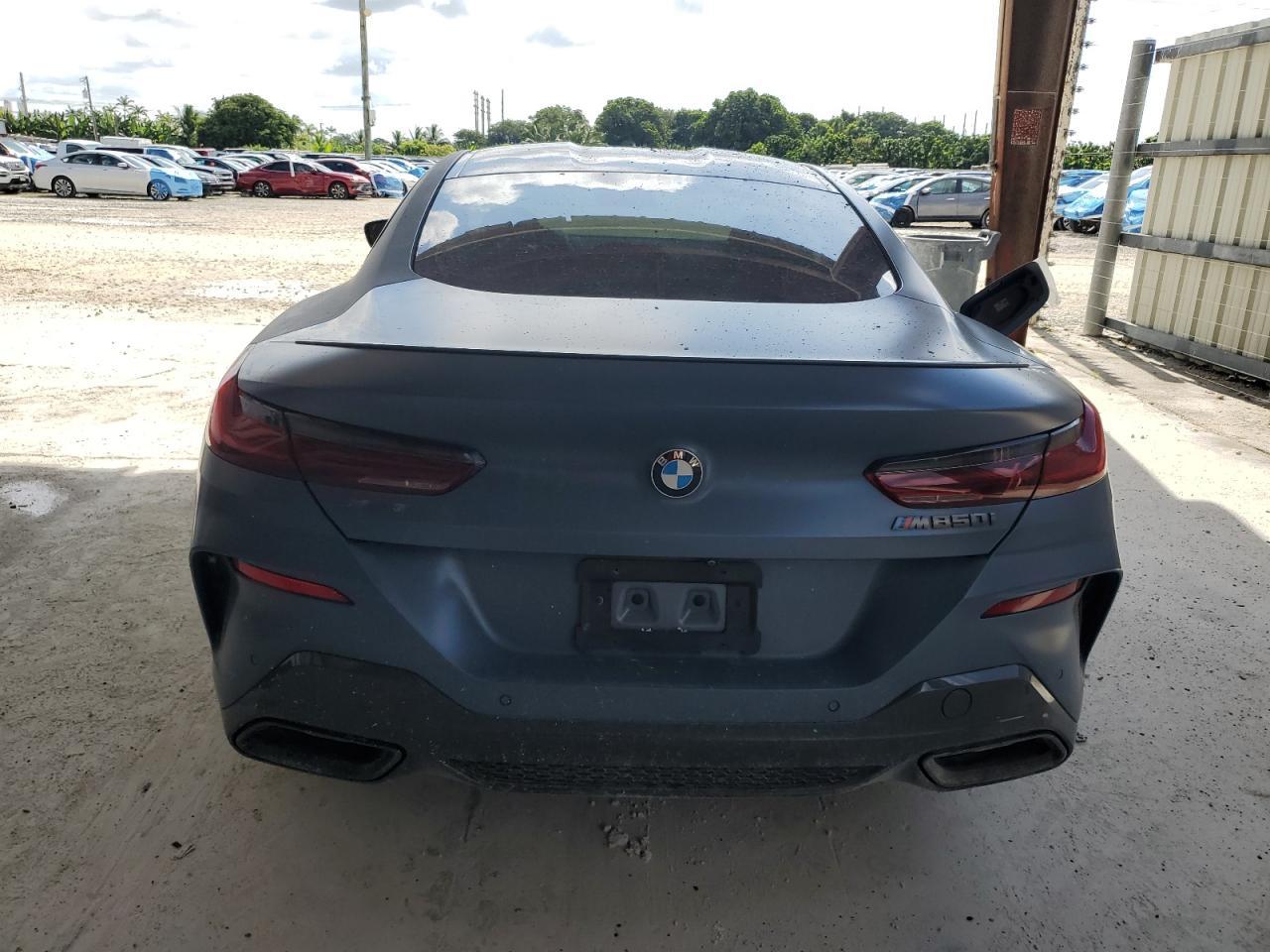 2019 BMW M850Xi - Image 6