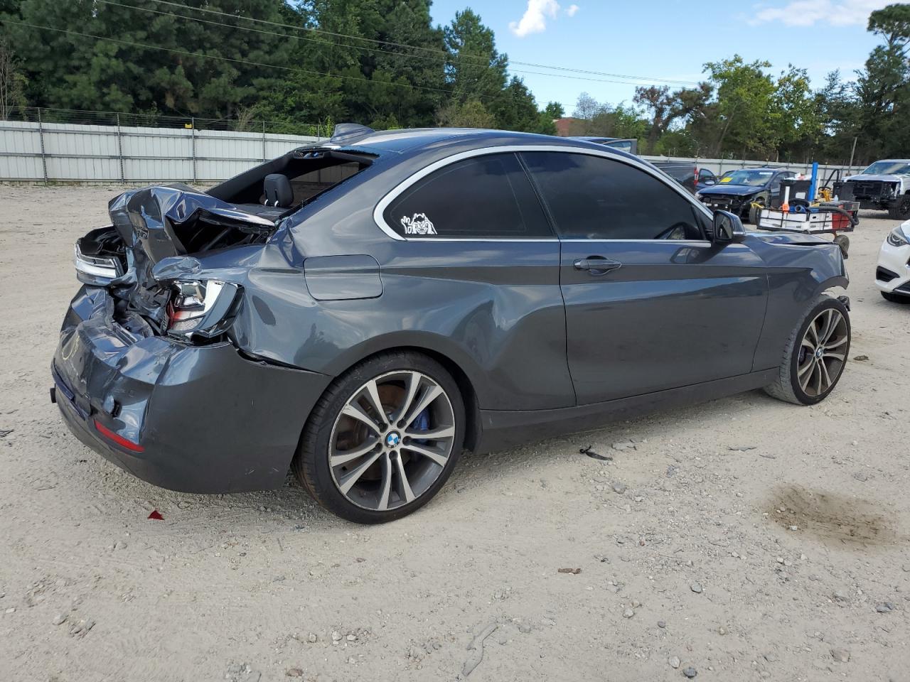 2016 BMW 228 I - Фото 3