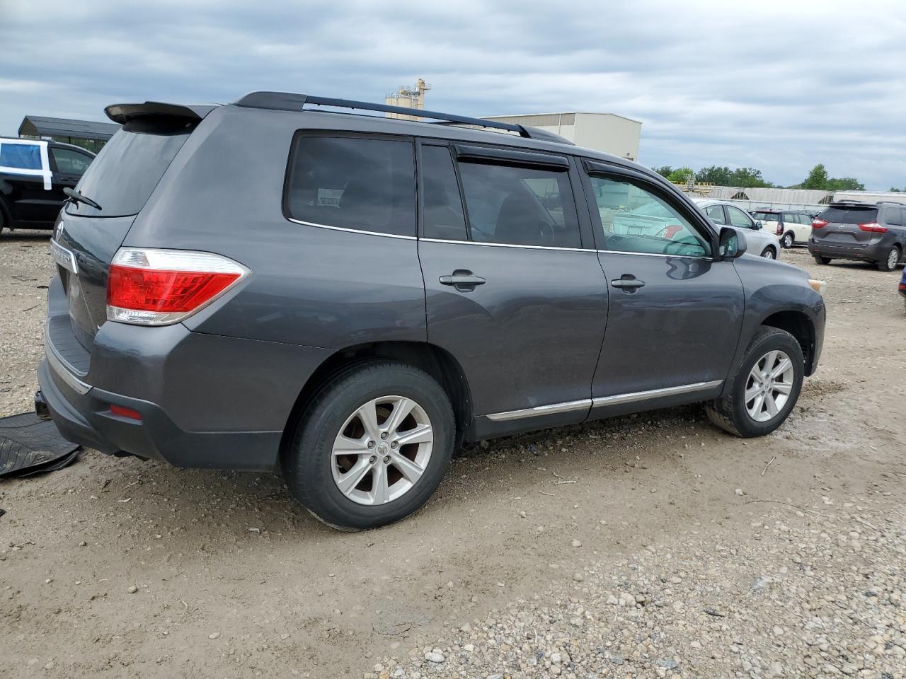 2011 Toyota Highlander Base - Фото 3