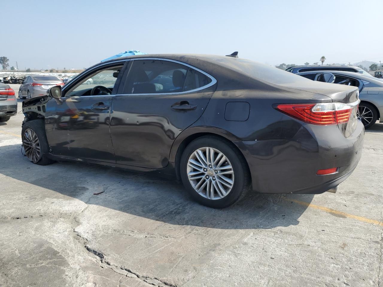 2014 Lexus Es 350 - Image 2