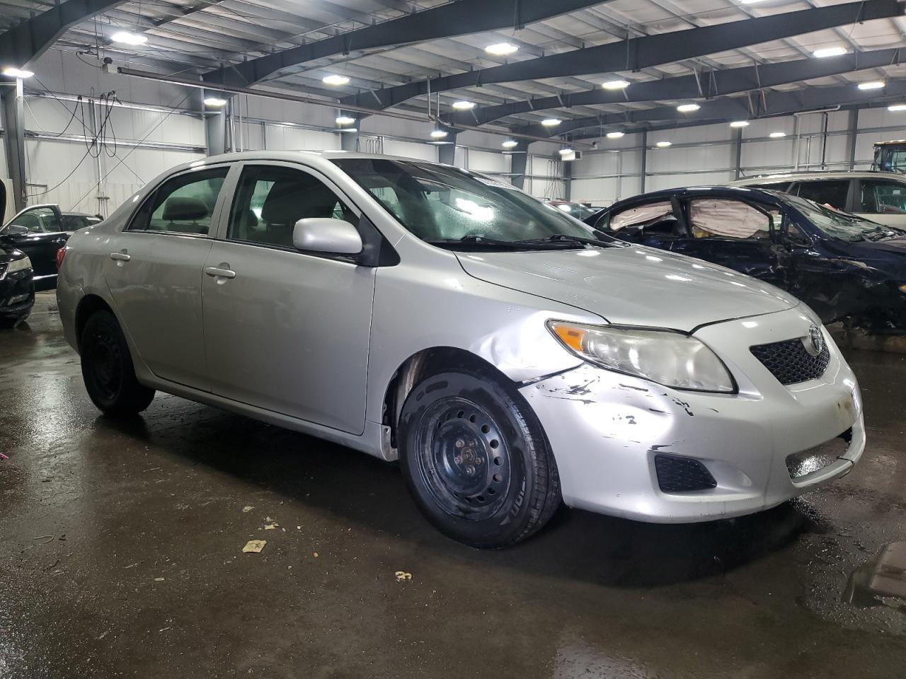 2010 Toyota Corolla Base - Фото 4