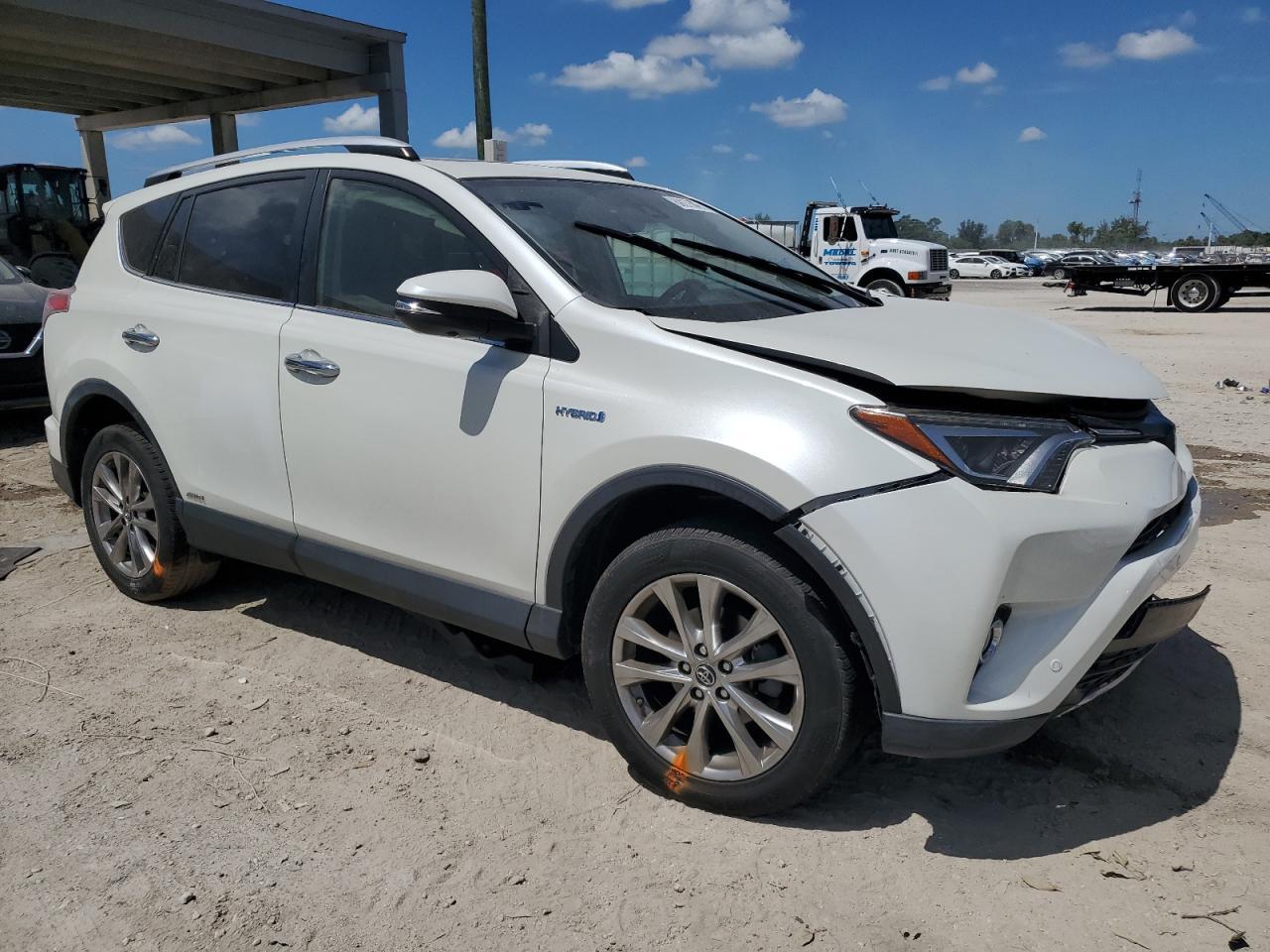 2016 Toyota Rav4 Hv Limited - Image 4