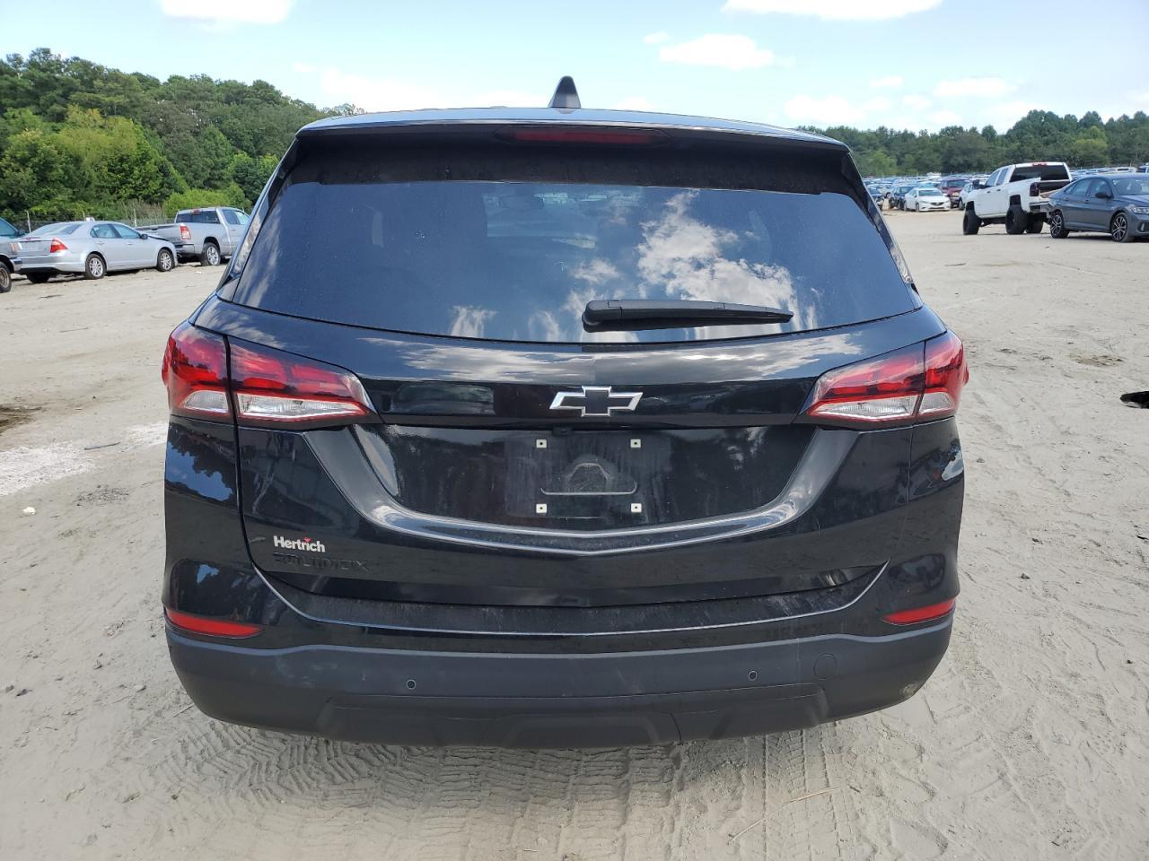 2024 Chevrolet Equinox Ls - Image 6