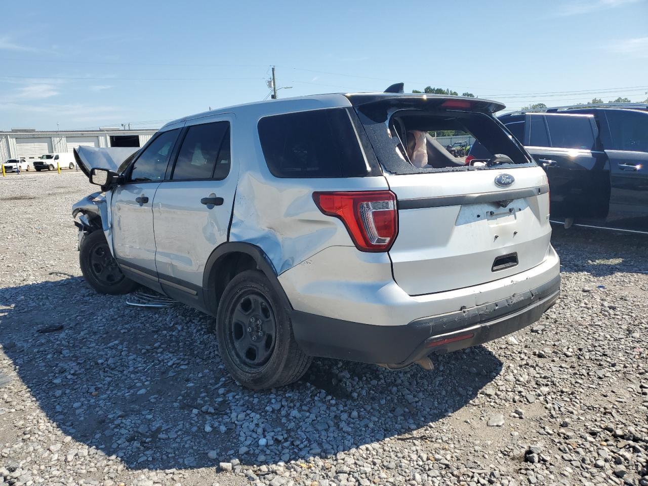 2017 Ford Explorer Police Interceptor - Фото 2